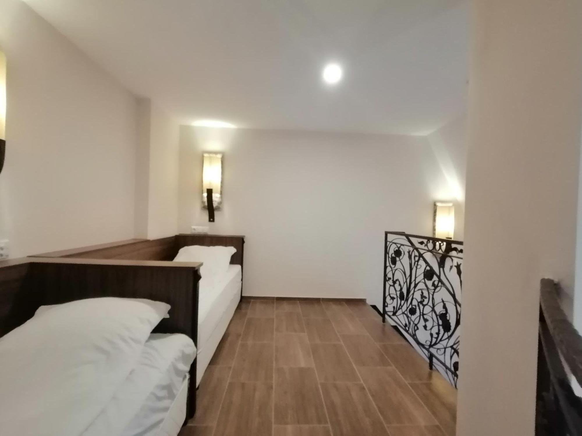 Hotel Aristokrat Obzor Exterior photo