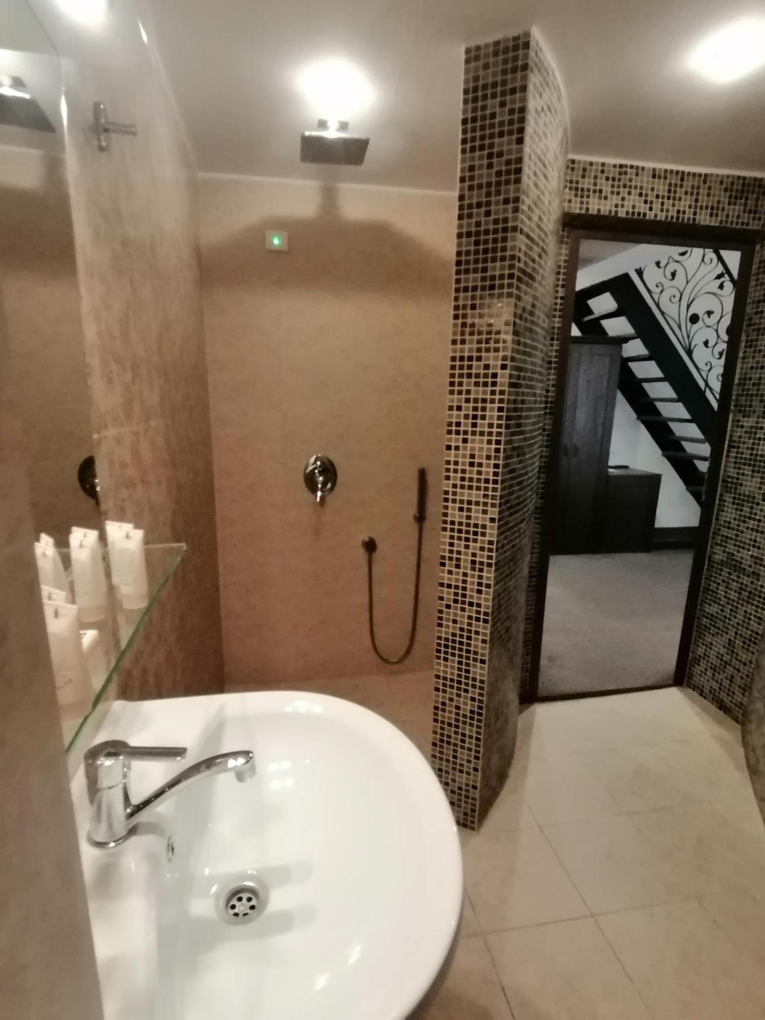 Hotel Aristokrat Obzor Exterior photo