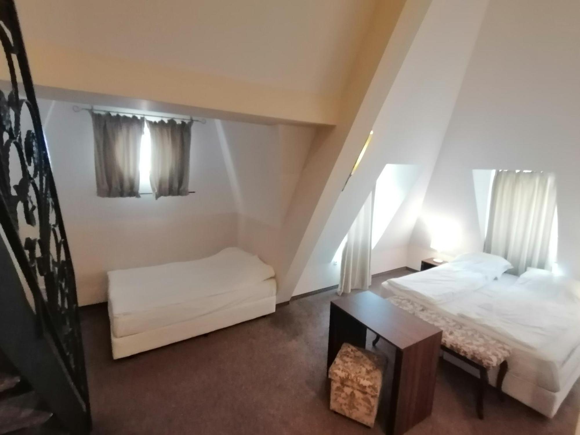 Hotel Aristokrat Obzor Exterior photo