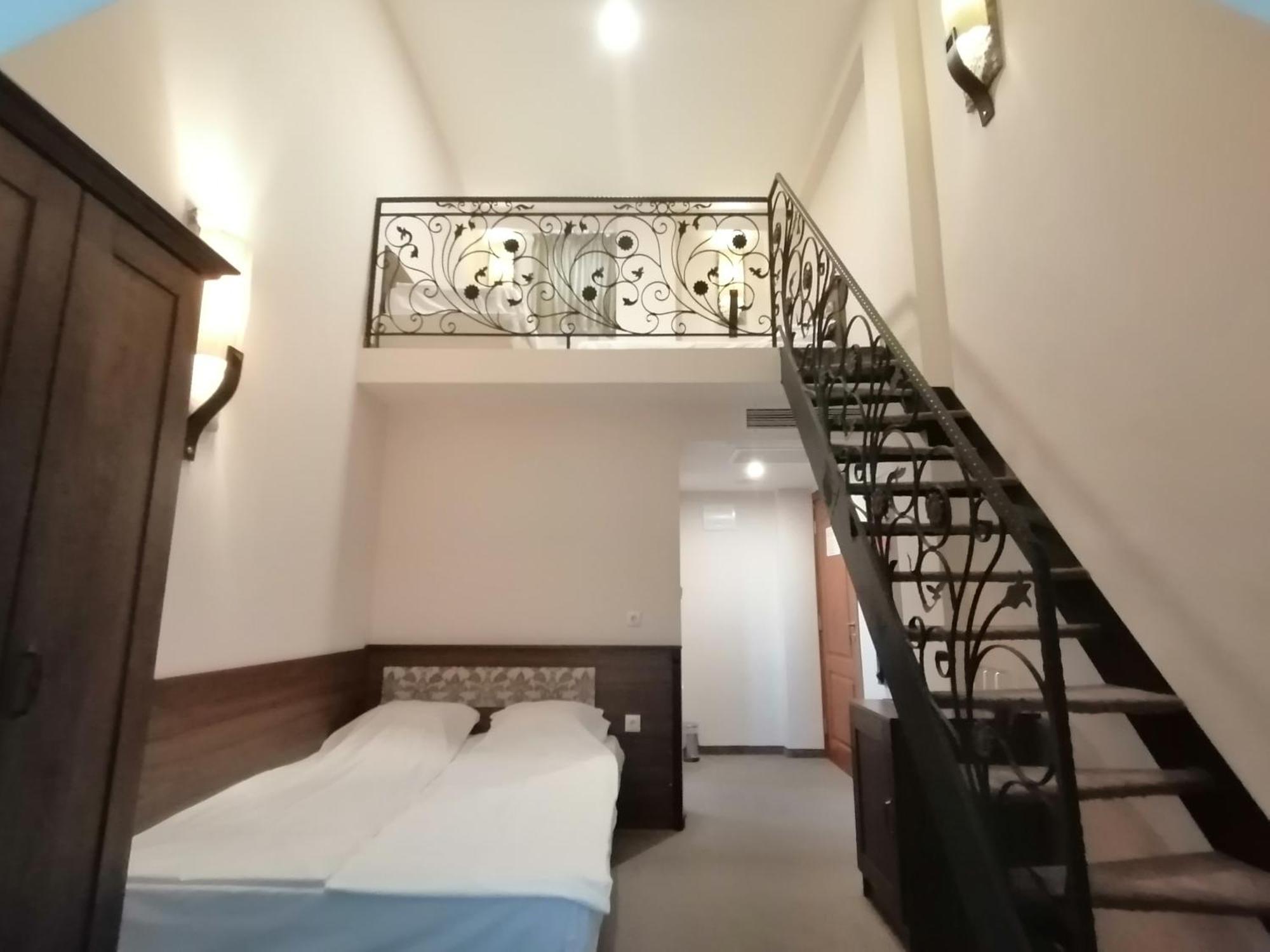 Hotel Aristokrat Obzor Exterior photo