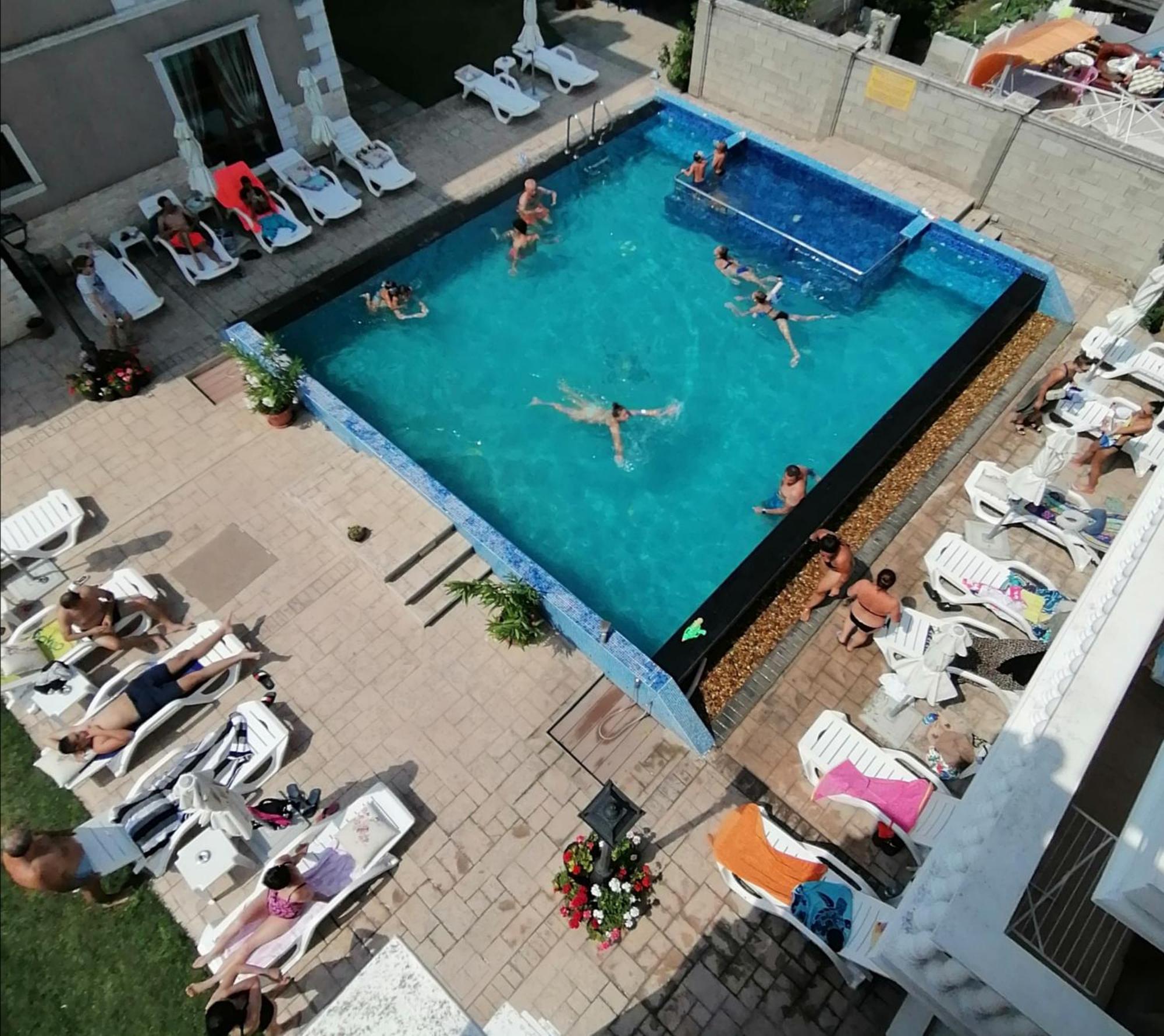 Hotel Aristokrat Obzor Exterior photo